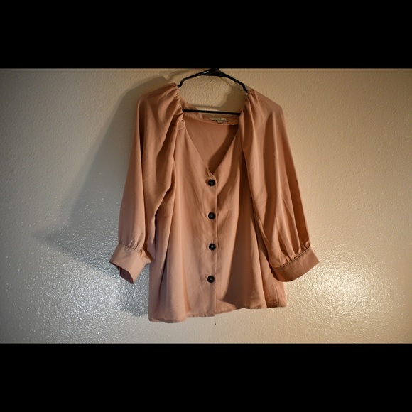 Top - Picture 3 of 4